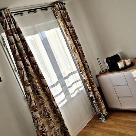Ferienwohnung Loft Climatise Parking Gratuit 5Min Gare Le Plessis-Bouchard Exterior foto