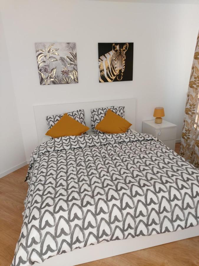 Ferienwohnung Loft Climatise Parking Gratuit 5Min Gare Le Plessis-Bouchard Exterior foto