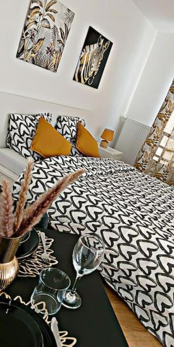 Ferienwohnung Loft Climatise Parking Gratuit 5Min Gare Le Plessis-Bouchard Exterior foto